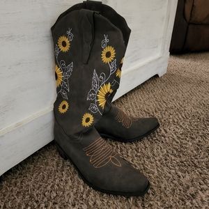 Womens cowboy boots